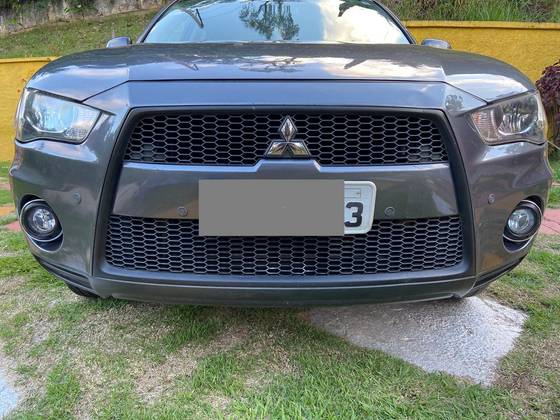 MITSUBISHI OUTLANDER 3.0 GT 4X4 V6 24V GASOLINA 4P AUTOMÁTICO